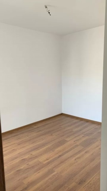 de-vanzare-apartament-2-camere-zona-bulevard-pret-43000-negociabil-1