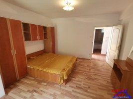 inchiriez-apartament-3-camere-dec-cu-gradinazona-vasile-aaron