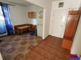 inchiriez-apartament-3-camere-dec-cu-gradinazona-vasile-aaron-6