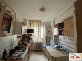 apartament-3-camere-etaj-4-bloc-turn-37000-euro-8