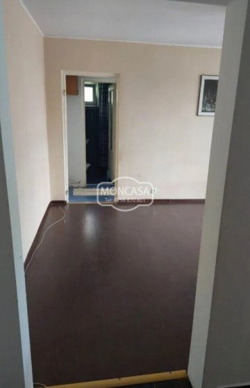 apartament-3-camere-zona-scoala-7-etaj-1-7