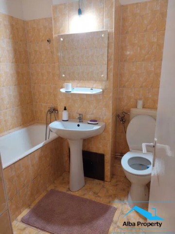 apartament-2-camere-finisat-zona-cetate-3