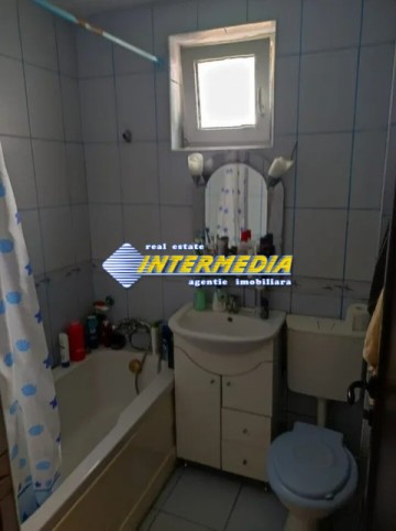 apartament-cu-2-camere-de-vanzare-in-cartier-cetate-finisat-alba-iulia-2