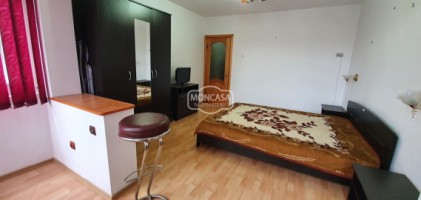 apartament-3-camere-zona-savenilor-etaj-3