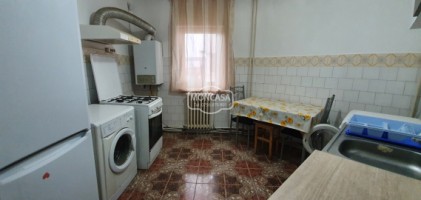 apartament-3-camere-zona-savenilor-etaj-3-2