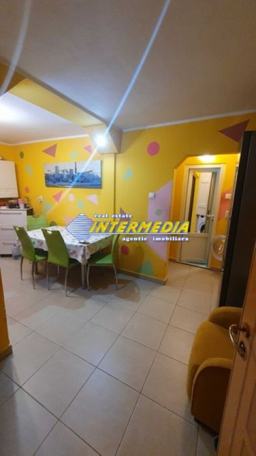 apartament-cu-2-camere-zona-cetate-mercur-etaj-intermediar-alba-iulia-1