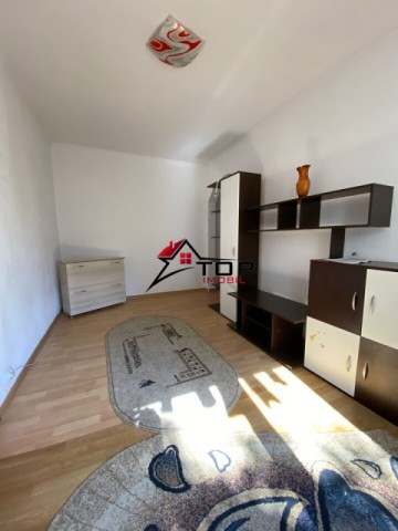 apartament-3-camere-etaj-intermediar-tatarasi-2