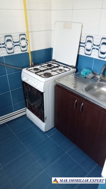 apartament-2-camere-cf-3-et44-campulung-14