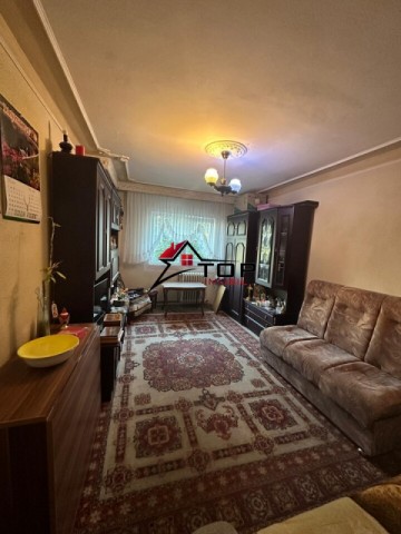 apartament-2-camere-decomandat-galata-1