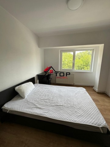 apartament-4-camere-decomandat-bulevardul-independentei-2