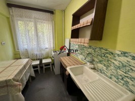 inchiriere-apartament-cu-2-camere-palas-4