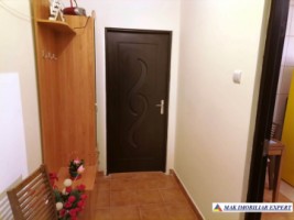 vandut-gasca-zurli-de-inchiriat-apartament-3-camere-confort-1-etaj-p-pe-4-visoi-campulung-muscel-arges-10