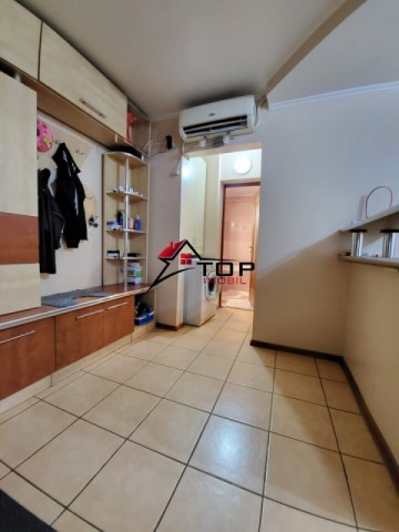 apartament-2-camere-decomandat-nicolina-belvedere-2