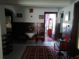 apartament-4-camere-zona-capat-1-etaj-4-cu-sarpanta-3