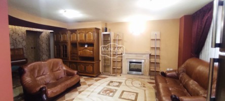 apartament-4-camere-zona-centrala-piata-mare-etaj-1-1