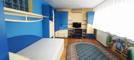 apartament-4-camere-zona-centrala-piata-mare-etaj-1-9