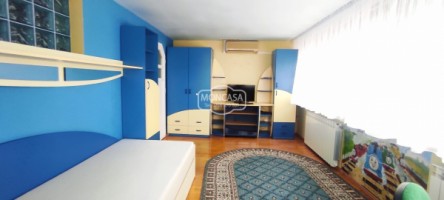 apartament-4-camere-zona-centrala-piata-mare-etaj-1-24