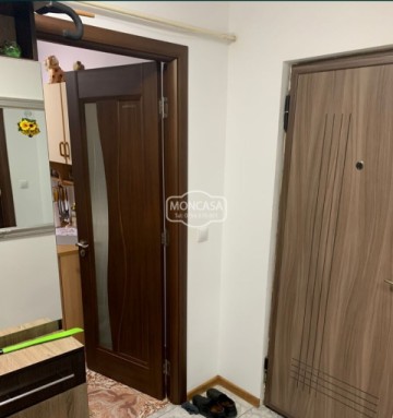 apartament-3-camere-zona-bucovina-liceul-economic-parter-3