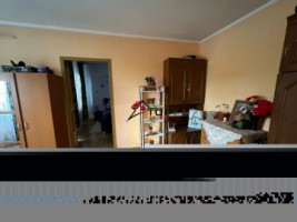 vila-5-camere-teren-450-mp-de-vanzare-in-cretisoara-campulung-muscel-arges-ideala-pentru-locuinta-de-familie-5