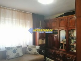 vanzare-apartament-2-camere-decomandat-50-mp-finisat-si-utilat-alba-iulia-1