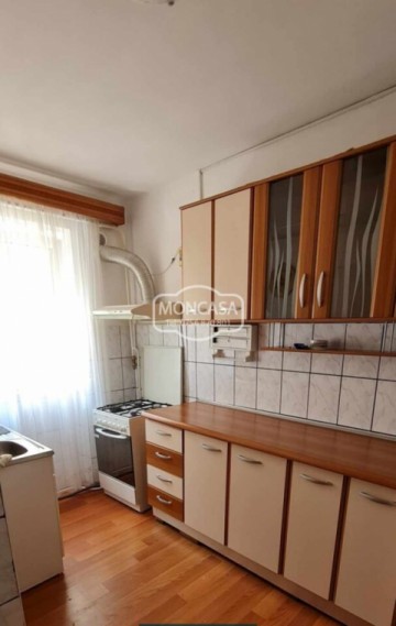 apartament-2-camere-zona-parcul-tineretului-magdenisa-etaj-2-3