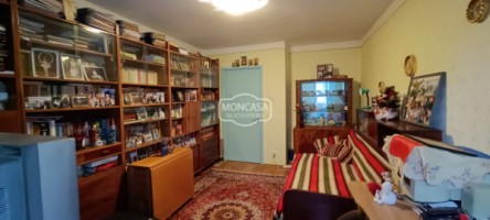 apartament-4-camere-zona-unirii-75-mp-etaj-4-cu-sarpanta-1