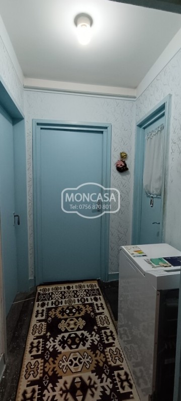 apartament-4-camere-zona-unirii-75-mp-etaj-4-cu-sarpanta-12