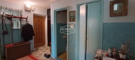 apartament-4-camere-zona-unirii-75-mp-etaj-4-cu-sarpanta-16