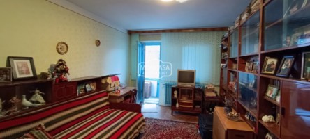 apartament-4-camere-zona-unirii-75-mp-etaj-4-cu-sarpanta-31