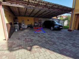 inchiriez-ap-3-camere-la-casacu-gradinarecent-renovatzona-turnisor-11