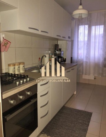 apartament-2-camere-la-etajul-1-cetate-2