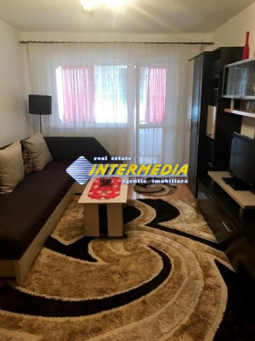 apartament-2-camere-de-inchiriat-in-alba-iulia-cetate-bulevard-4