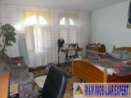 conac-boieresc-14-camere-teren-4500-mp-de-vanzare-in-racari-dambovita-oportunitate-unica-10