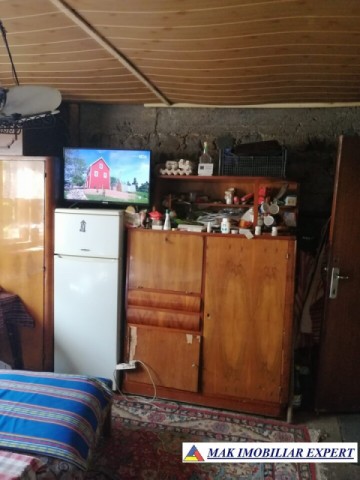 casa-3-camere-teren-de-208-mp-in-voinesti-leresti-arges-7