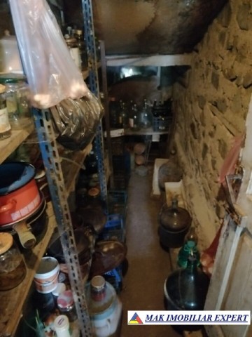 casa-3-camere-teren-de-208-mp-in-voinesti-leresti-arges-17