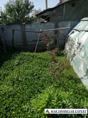 casa-3-camere-teren-de-208-mp-in-voinesti-leresti-arges-18