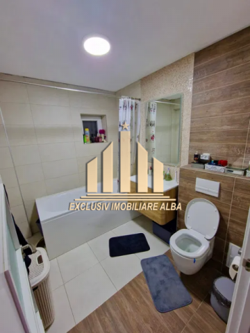 apartament-cu-2-camere-decomandate-cetate-4