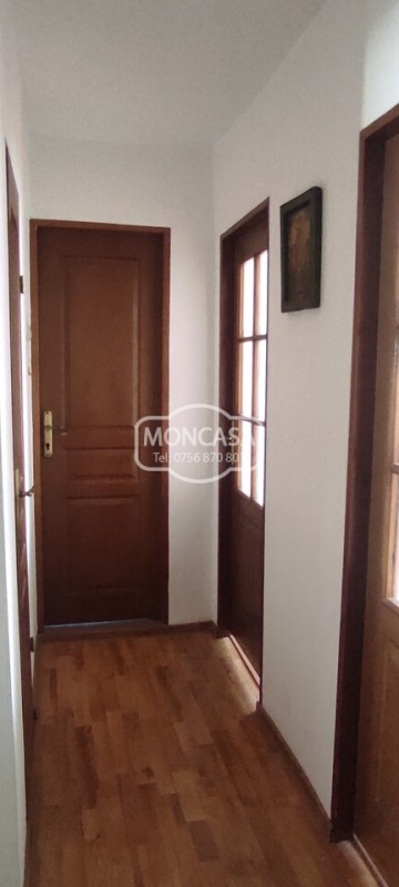 apartament-3-camere-zona-bazar-etaj-3-decomandat