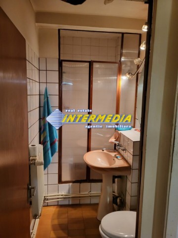 apartament-4-camere-decomandat-de-vanzare-in-alba-iulia-ultracentral-13