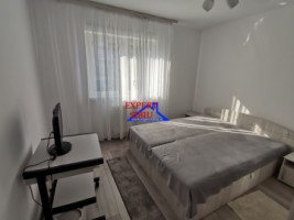 inchiriez-apartament-3-camere-decomandatrenovatzona-strand