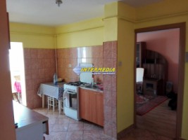 apartament-2-camere-renovat-mobilat-complet-zona-tolstoi-prestige-9