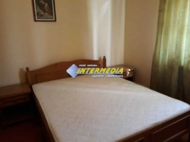 apartament-cu-2-camere-decomandat-de-vanzare-in-cetate-zona-tolstoi-4