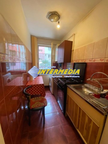 apartament-2-camere-de-vanzare-in-alba-iulia-zona-cetate-cinema-dacia-1