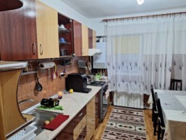 apartament-3-camere-de-vanzare-zona-capat-1-pret-73000-5