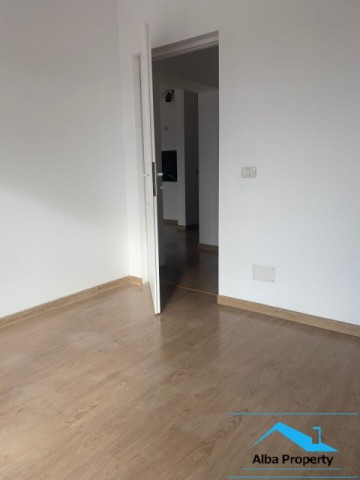 apartament-cu-3-camere-bloc-nou-1