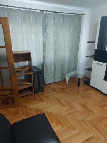 apartament-2-camere-de-inchiriat-zona-stejari-pret-300-3