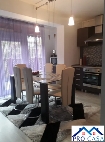 apartament-2-camere-in-cetate-zona-piata-et1