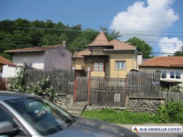 casa-3-camere-teren-150-mp-apa-sarata-campulung-muscel-arges-2