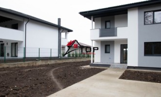 duplex-miroslava-valea-ursului-priveliste-spre-padure-10