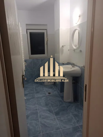 apartament-cu-3-camere-de-inchiriat-centru-4
